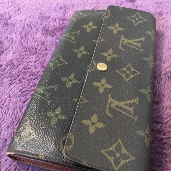 Authentic Louis Vuitton Monogram Porte Montaigne Billets Tresor Sara Long Wallet - Picture 4 of 15